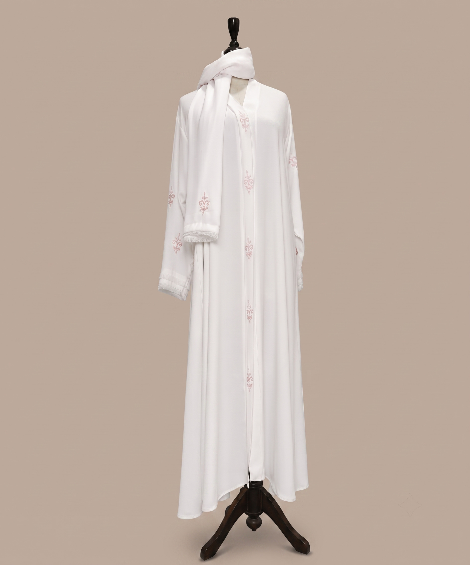 Fancy Hand-Beaded Front Open Abaya - Image 7