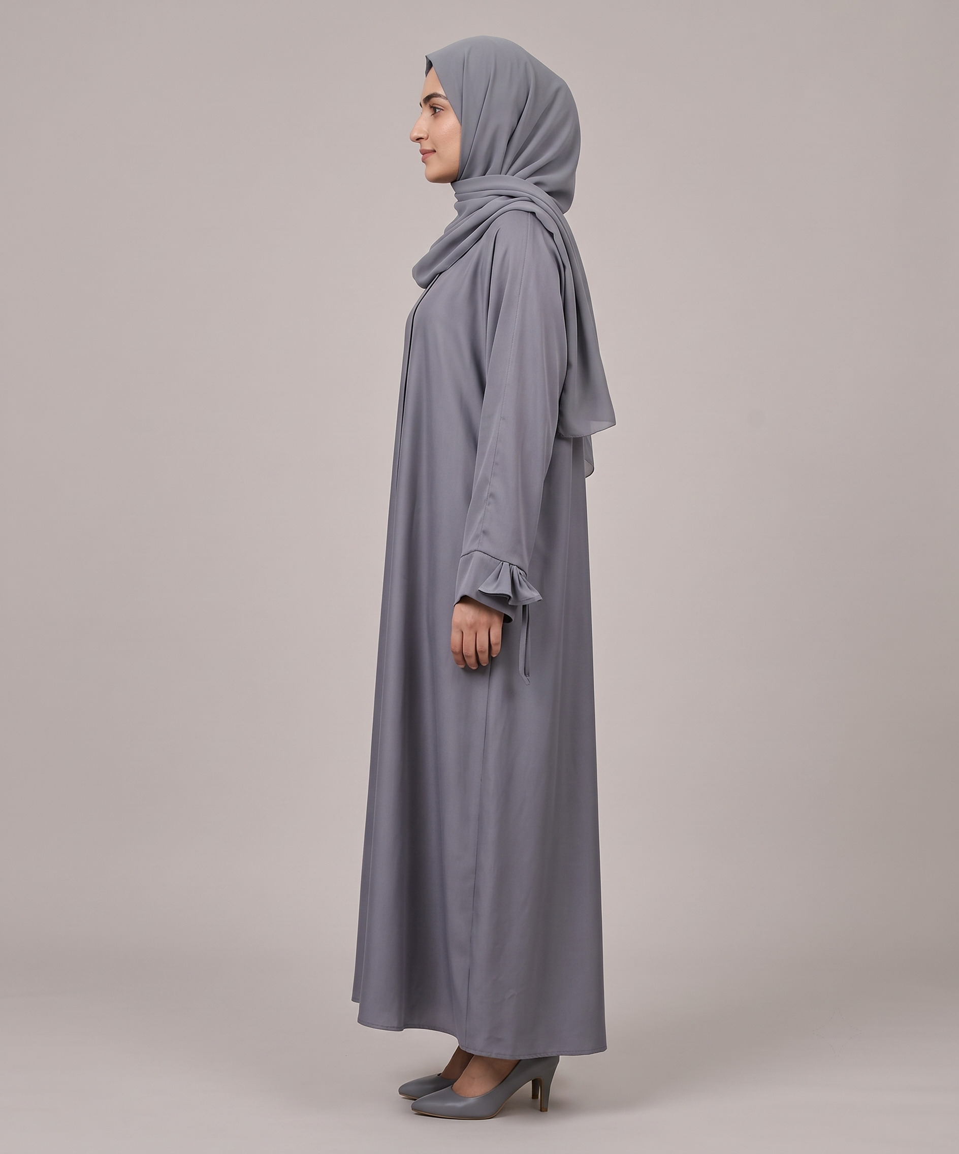 Zoom Nida Front Closed Abaya - Image 7