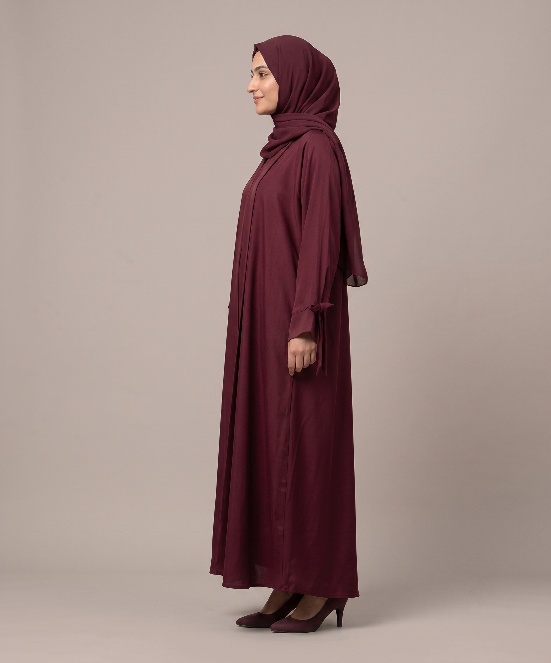 Zoom Nida Front Open Abaya - Image 3