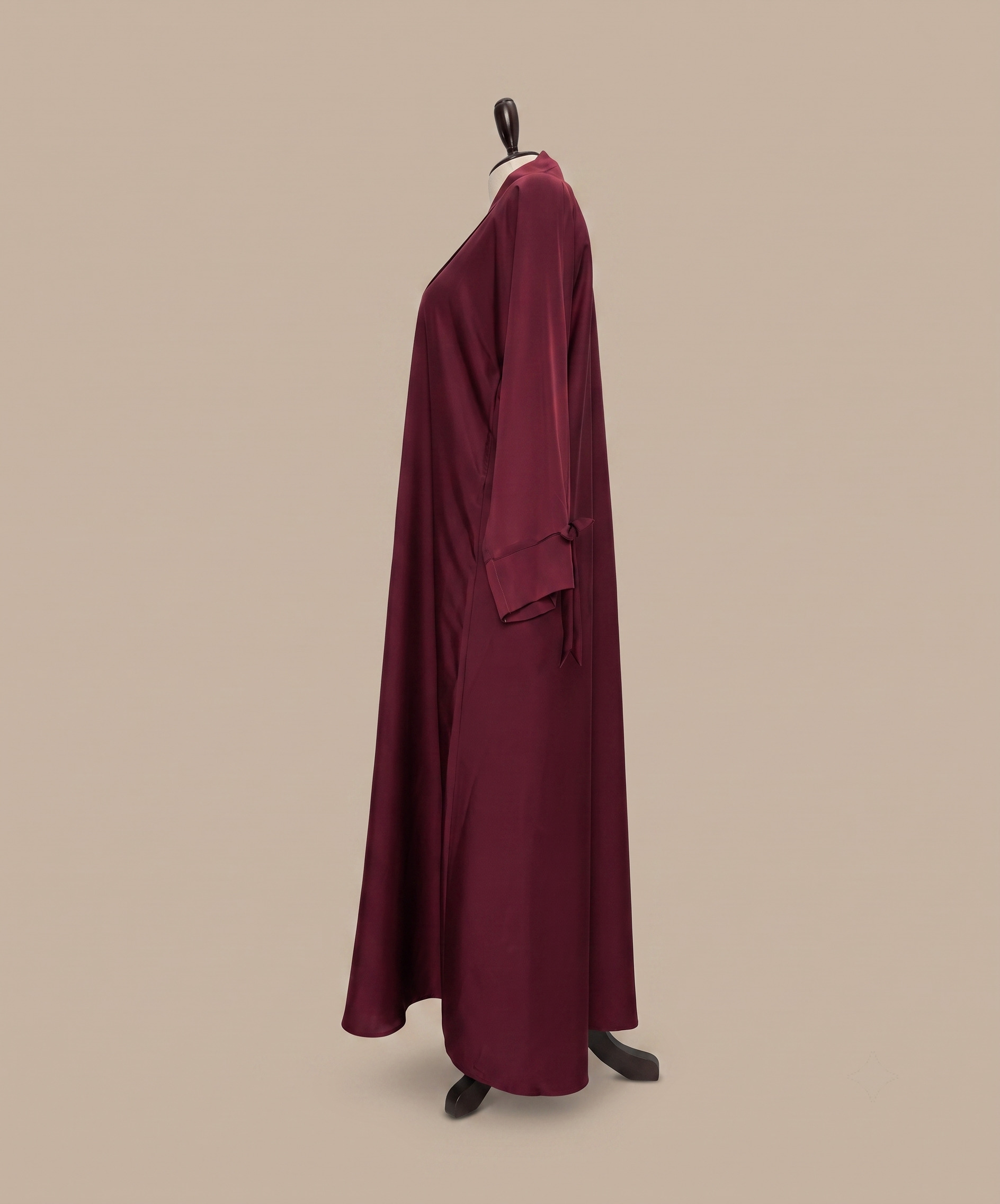 Zoom Nida Front Open Abaya - Image 5